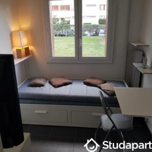 Louer Appartement 11 m2 Marseille-9eme-arrondissement