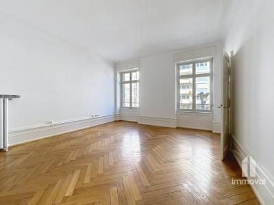 For sale Strasbourg 7 rooms 197 m2 Bas rhin (67000) photo 1