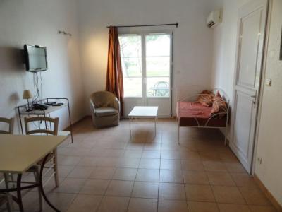 For sale 3 rooms 45 m2 Gard (30660) photo 3