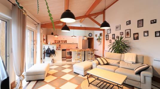 For sale RIVE DROITE 4 rooms 114 m2 Gironde (33310) photo 1