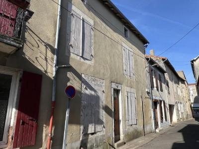 For sale 8 rooms 136 m2 Charente (16700) photo 0