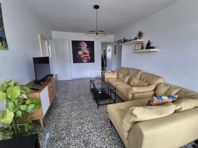 For sale Marseille-9eme-arrondissement 4 rooms 70 m2 Bouches du Rhone (13009) photo 2