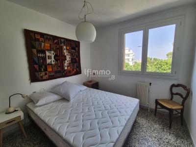 For sale Marseille-9eme-arrondissement 4 rooms 70 m2 Bouches du Rhone (13009) photo 4