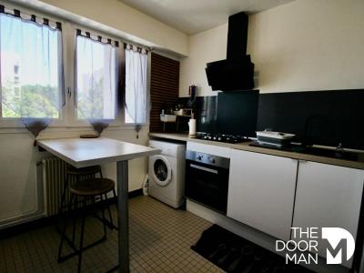 For sale Bourges 3 rooms 65 m2 Cher (18000) photo 1