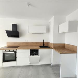 Louer Appartement 41 m2 Trets
