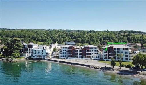Louer Appartement 71 m2 Evian-les-bains