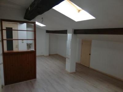 For rent Bordeaux 1 room 30 m2 Gironde (33000) photo 2