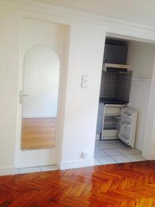 For rent Bordeaux 1 room 22 m2 Gironde (33000) photo 2
