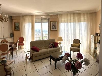 For sale Saint-etienne 5 rooms 117 m2 Loire (42000) photo 0