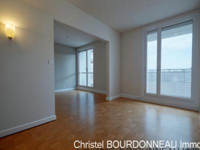 For sale Pontault-combault 4 rooms 72 m2 Seine et marne (77340) photo 1