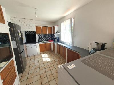 For sale Saint-doulchard 4 rooms 95 m2 Cher (18230) photo 3