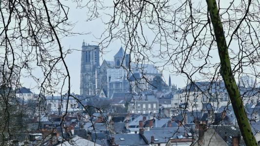 For sale Bourges 3 rooms 81 m2 Cher (18000) photo 1