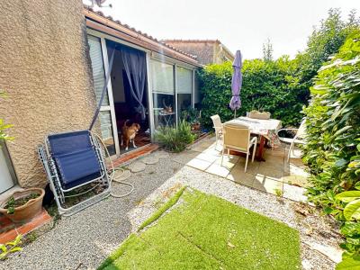 For rent Rognac 4 rooms 100 m2 Bouches du Rhone (13340) photo 1