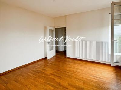 For sale Mans 2 rooms 50 m2 Sarthe (72100) photo 2