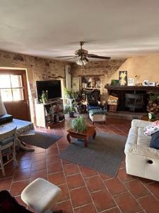 For sale Pouzilhac 6 rooms 165 m2 Gard (30210) photo 2