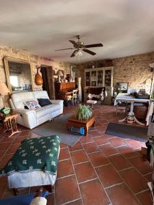 For sale Pouzilhac 6 rooms 165 m2 Gard (30210) photo 3