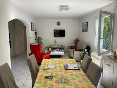 For sale Six-fours-les-plages 3 rooms 75 m2 Var (83140) photo 3