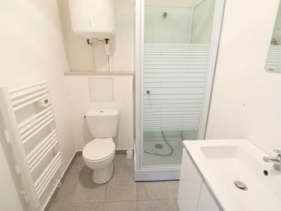 For rent Lille 2 rooms 38 m2 Nord (59800) photo 3