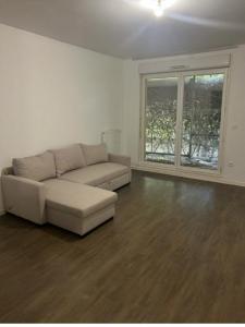 For rent Gennevilliers 2 rooms 48 m2 Hauts de Seine (92230) photo 2