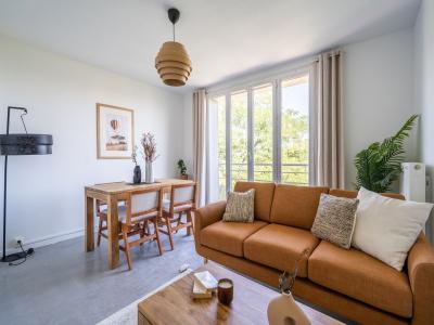 For sale Meyzieu 3 rooms 62 m2 Rhone (69330) photo 0