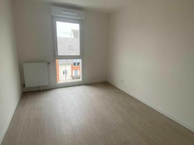 For rent Petit-quevilly 2 rooms 49 m2 Seine maritime (76140) photo 0