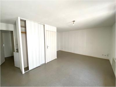 For rent Toulouse 1 room 30 m2 Haute garonne (31000) photo 1