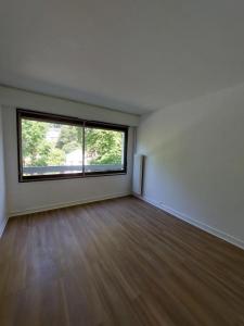 For rent Chatenay-malabry 5 rooms 94 m2 Hauts de Seine (92290) photo 4