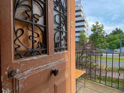 For sale Lyon-8eme-arrondissement 5 rooms 200 m2 Rhone (69008) photo 0