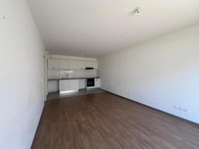 For rent Saint-sebastien-sur-loire 3 rooms 61 m2 Loire atlantique (44230) photo 2