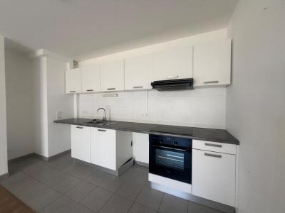 For rent Saint-sebastien-sur-loire 3 rooms 61 m2 Loire atlantique (44230) photo 3