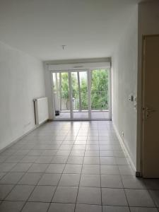 Louer Appartement Saint-priest Rhone