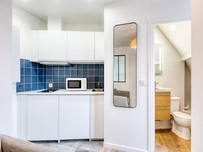 For rent Paris-20eme-arrondissement 2 rooms 29 m2 Paris (75020) photo 1
