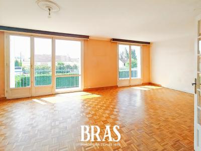 For sale Nantes 4 rooms 72 m2 Loire atlantique (44200) photo 2