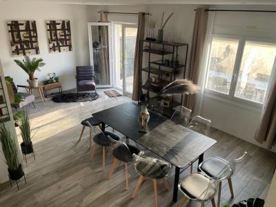 For rent Niort 1 room 234 m2 Deux sevres (79000) photo 0