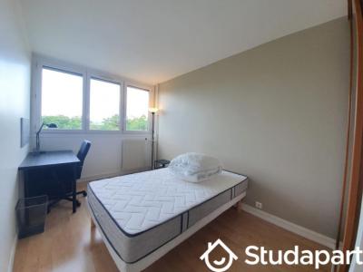 For rent Cergy 1 room 12 m2 Val d'Oise (95000) photo 4
