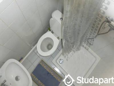Louer Appartement Paris-12eme-arrondissement 830 euros