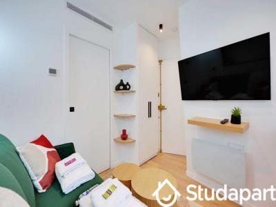 For rent Paris-17eme-arrondissement 1 room 11 m2 Paris (75017) photo 3