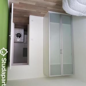 For rent Villejuif 1 room 9 m2 Val de Marne (94800) photo 4