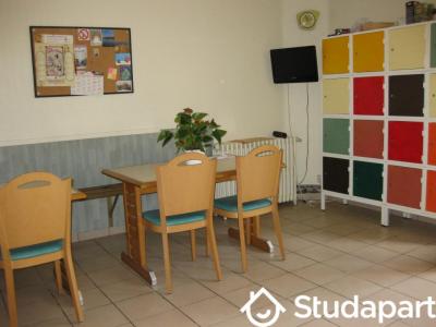 For rent Angers 1 room 10 m2 Maine et loire (49100) photo 2