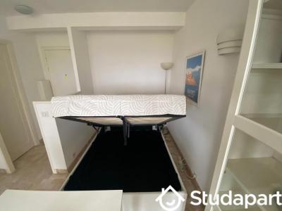 Louer Appartement 26 m2 Juan-les-pins