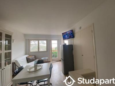 Louer Appartement Juan-les-pins 800 euros