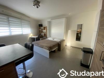 For rent Marseille-8eme-arrondissement 1 room 32 m2 Bouches du Rhone (13008) photo 3