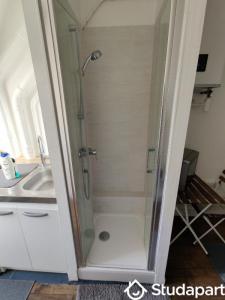 Louer Appartement Paris-16eme-arrondissement 595 euros