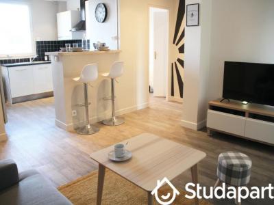 For rent Nantes 1 room 10 m2 Loire atlantique (44300) photo 3