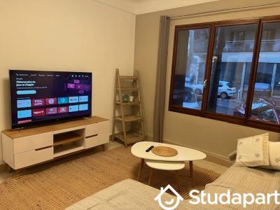 For rent Marseille-7eme-arrondissement 3 rooms 60 m2 Bouches du Rhone (13007) photo 1