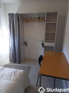 For rent Marseille-3eme-arrondissement 1 room 11 m2 Bouches du Rhone (13003) photo 1