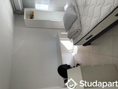 For rent Marseille-3eme-arrondissement 1 room 11 m2 Bouches du Rhone (13003) photo 2