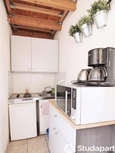 For rent Marseille-6eme-arrondissement 1 room 30 m2 Bouches du Rhone (13006) photo 4