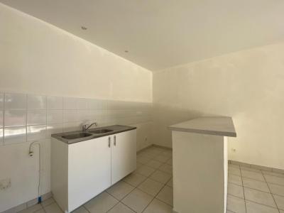 Annonce Location 2 pices Appartement Roquemaure 30