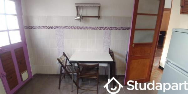 For rent Stains 1 room 14 m2 Seine saint denis (93240) photo 3